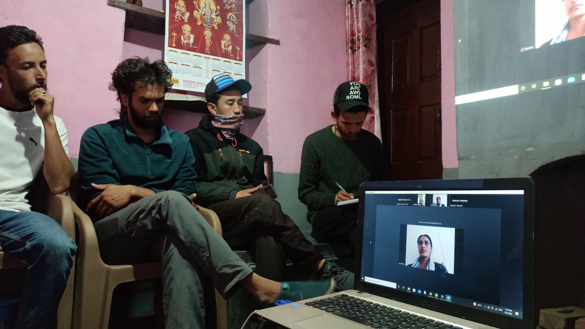 River monitoring workshop | Photo: Sunder Negi